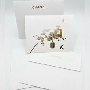 CHANEL Holiday Blank Notecard
Stationery White/Gold w/ Envelope set of 2